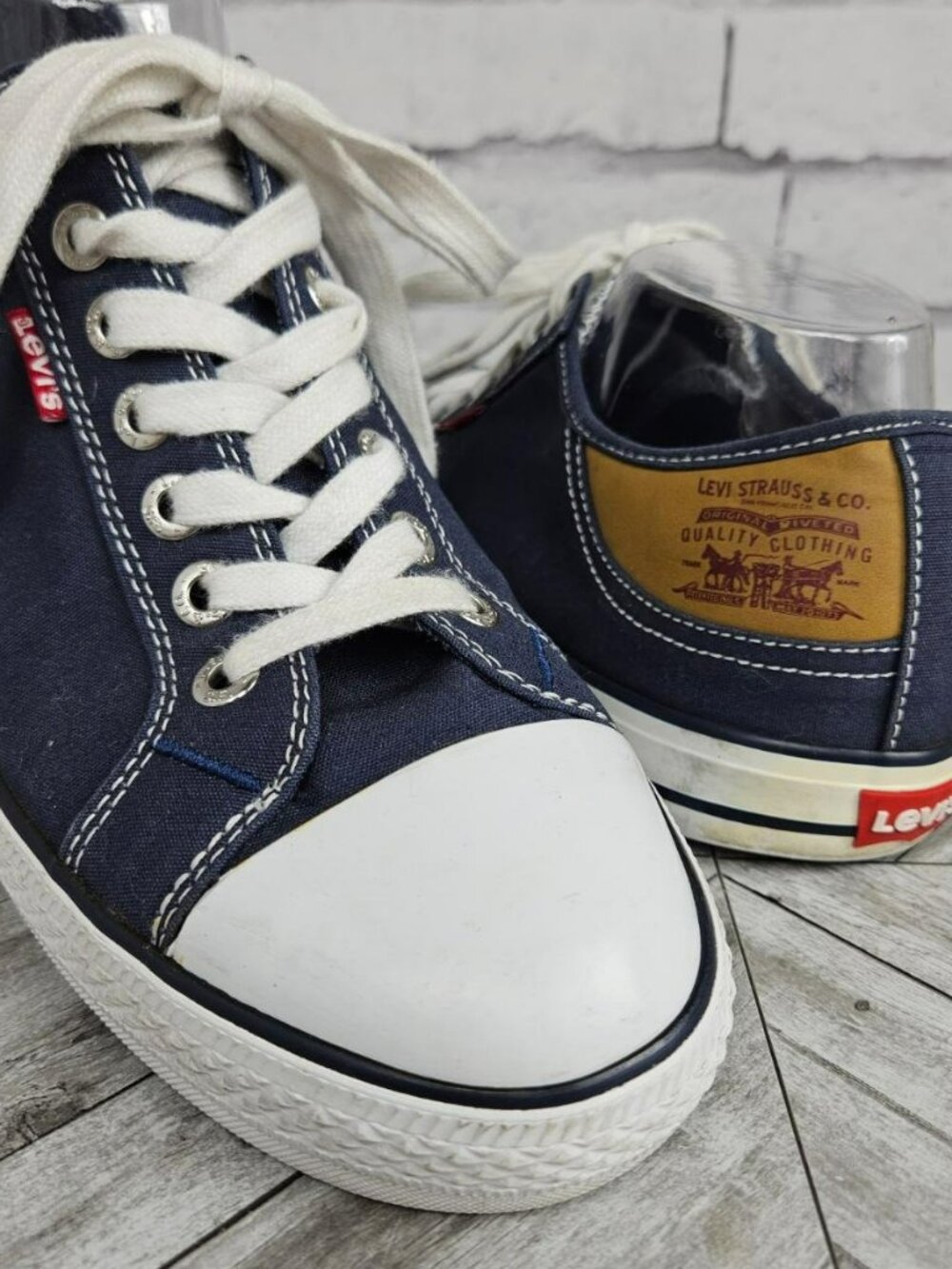 Levi's Shoes Navy Canvas Low Top Sneakers Mens 10 Casual Denim Beachy Neutral